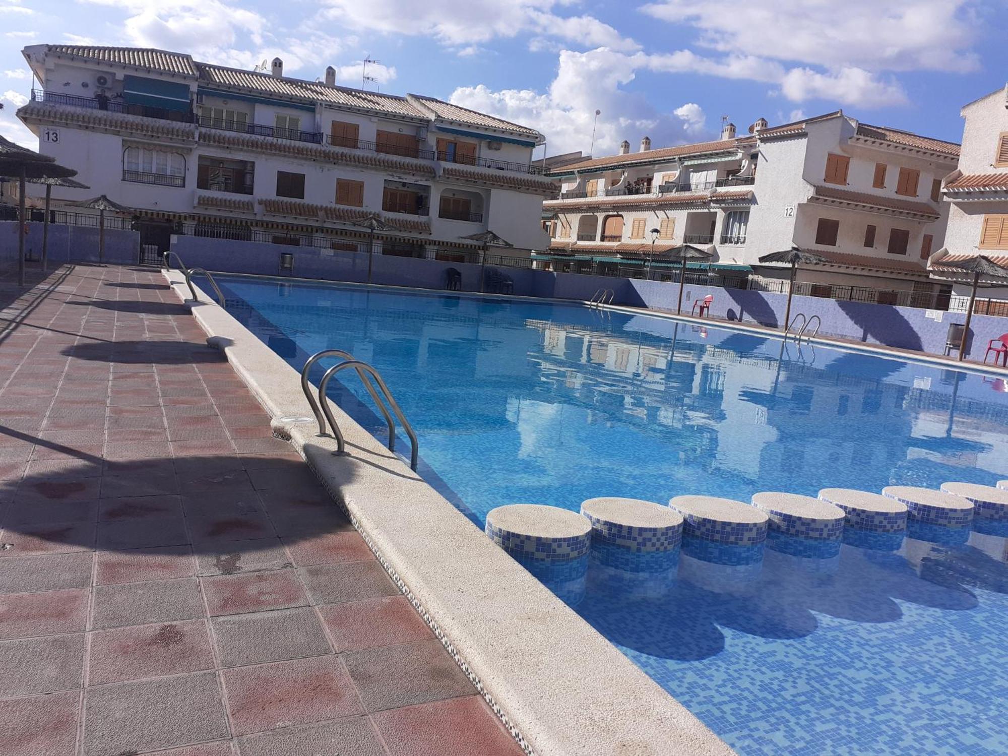 Apartamento Santa Pola, En Playa Del Tamarit Con Piscina. Экстерьер фото